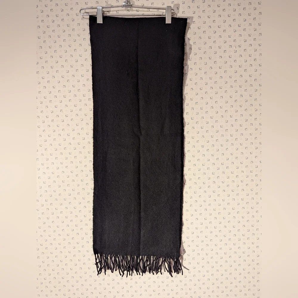 🖤 Valentini Scarf Black 100% Wool Soft Mens Made in Italy classy quiet luxury